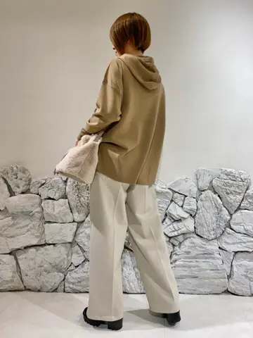 自由区 冨樫 コーディネート画像