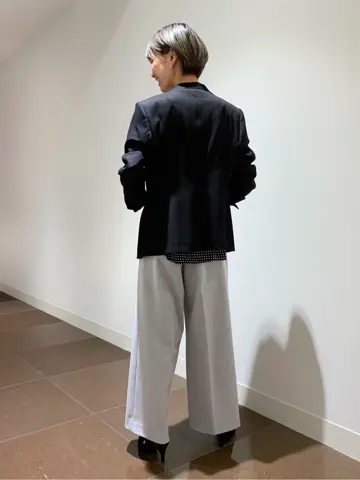 自由区 河野 コーディネート画像