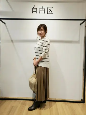 自由区 eri コーディネート画像