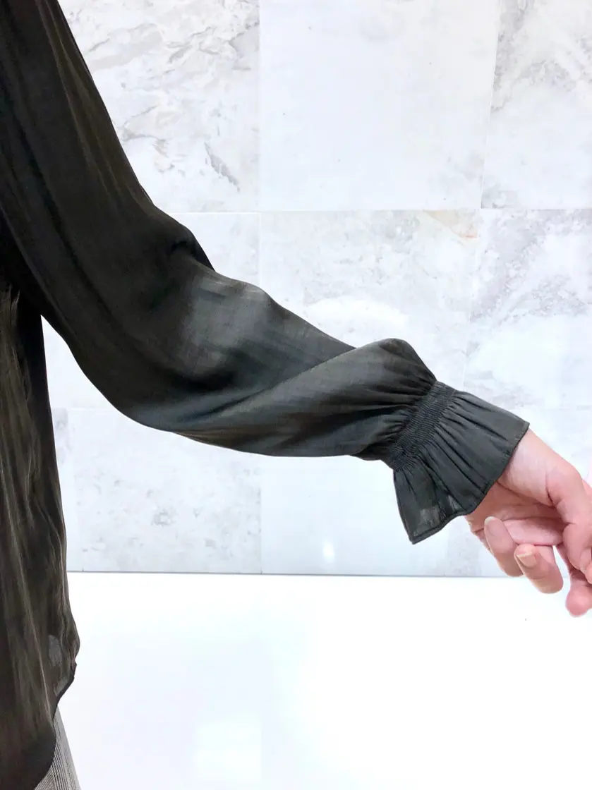 自由区 中尾 コーディネート画像