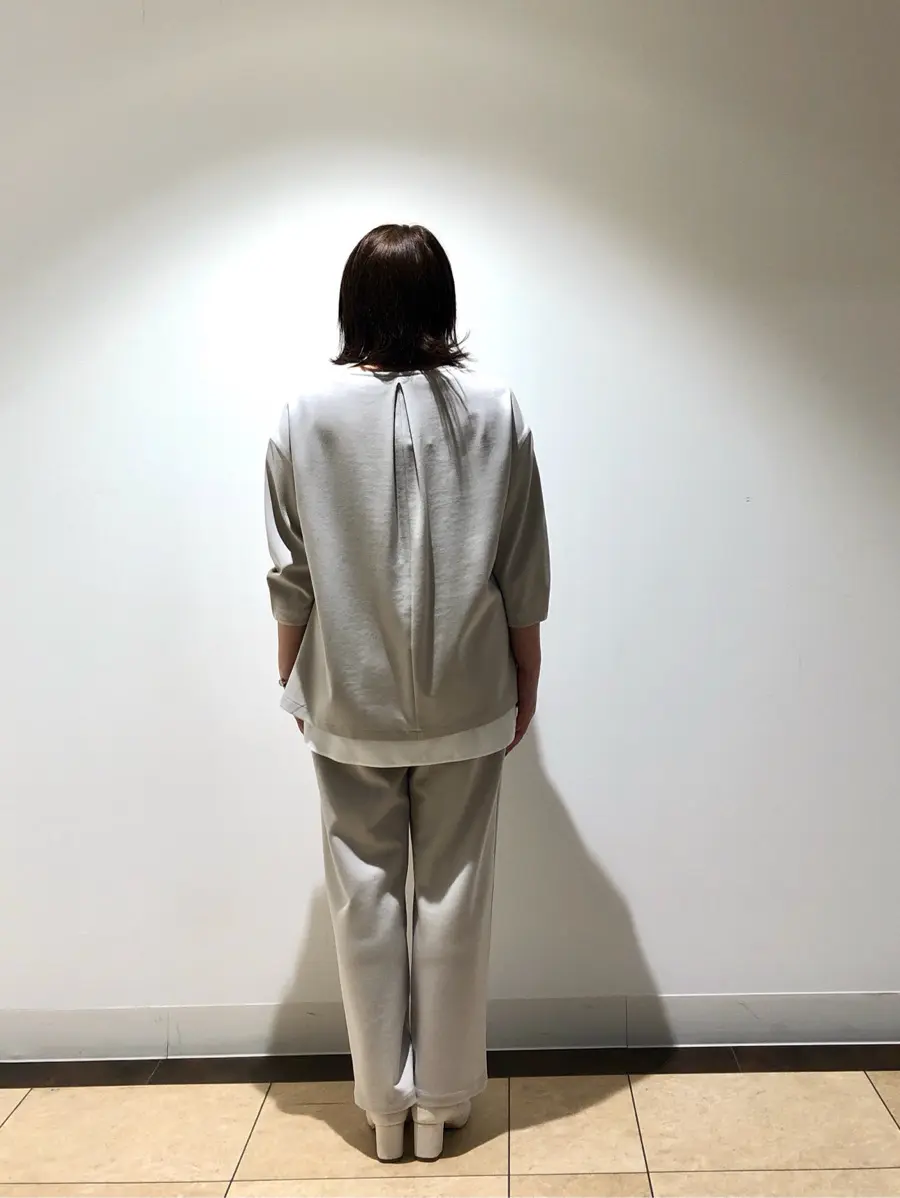 自由区 藤﨑 コーディネート画像