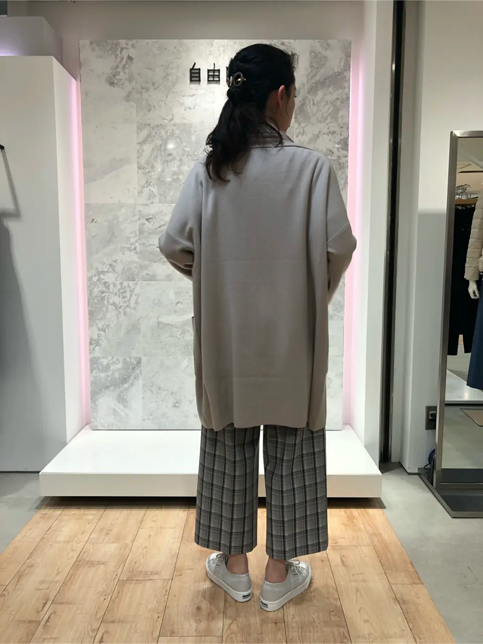 自由区 中尾 コーディネート画像