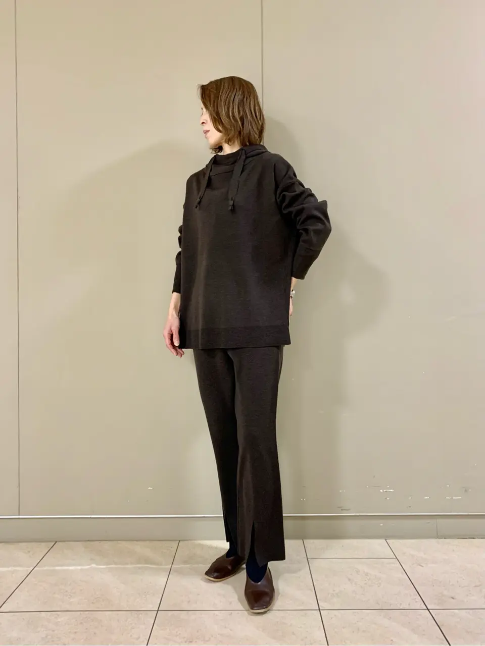 自由区 Ishii コーディネート画像