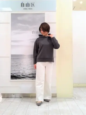 自由区 中鉢 コーディネート画像