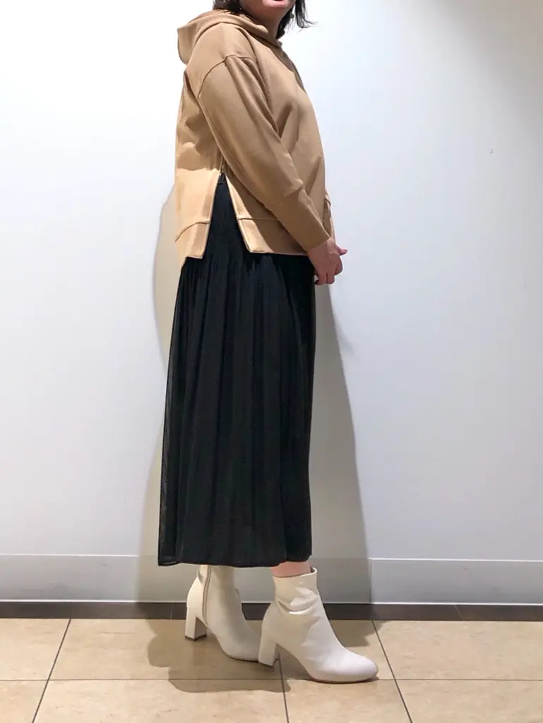 自由区 藤﨑 コーディネート画像