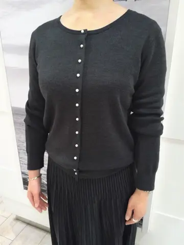 自由区 中鉢 コーディネート画像