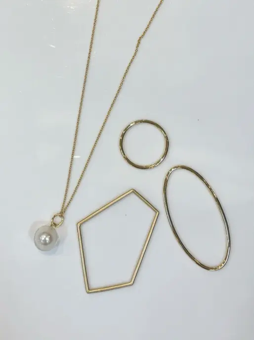 自由区 安田 コーディネート画像