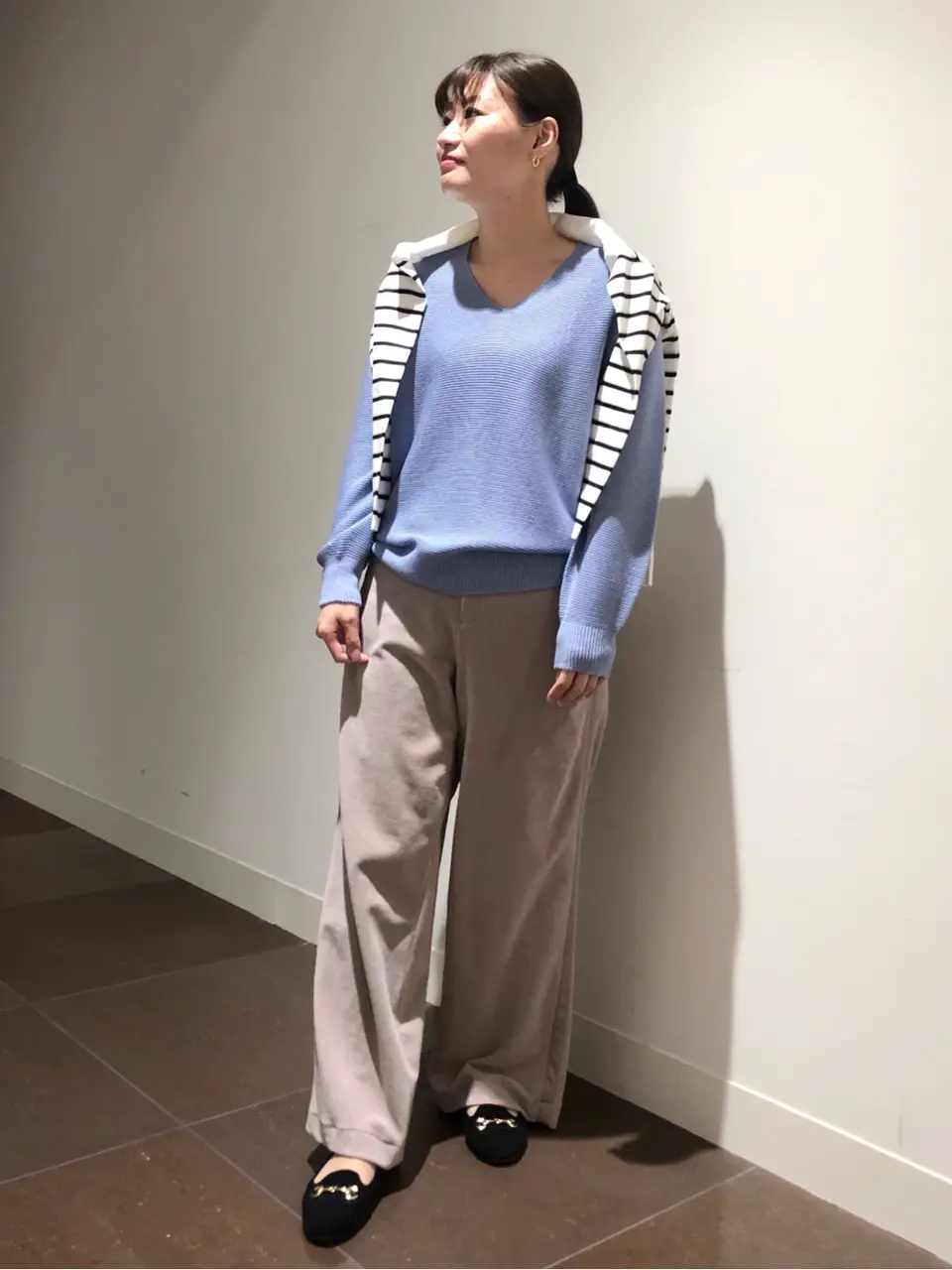 自由区 古宮 コーディネート画像