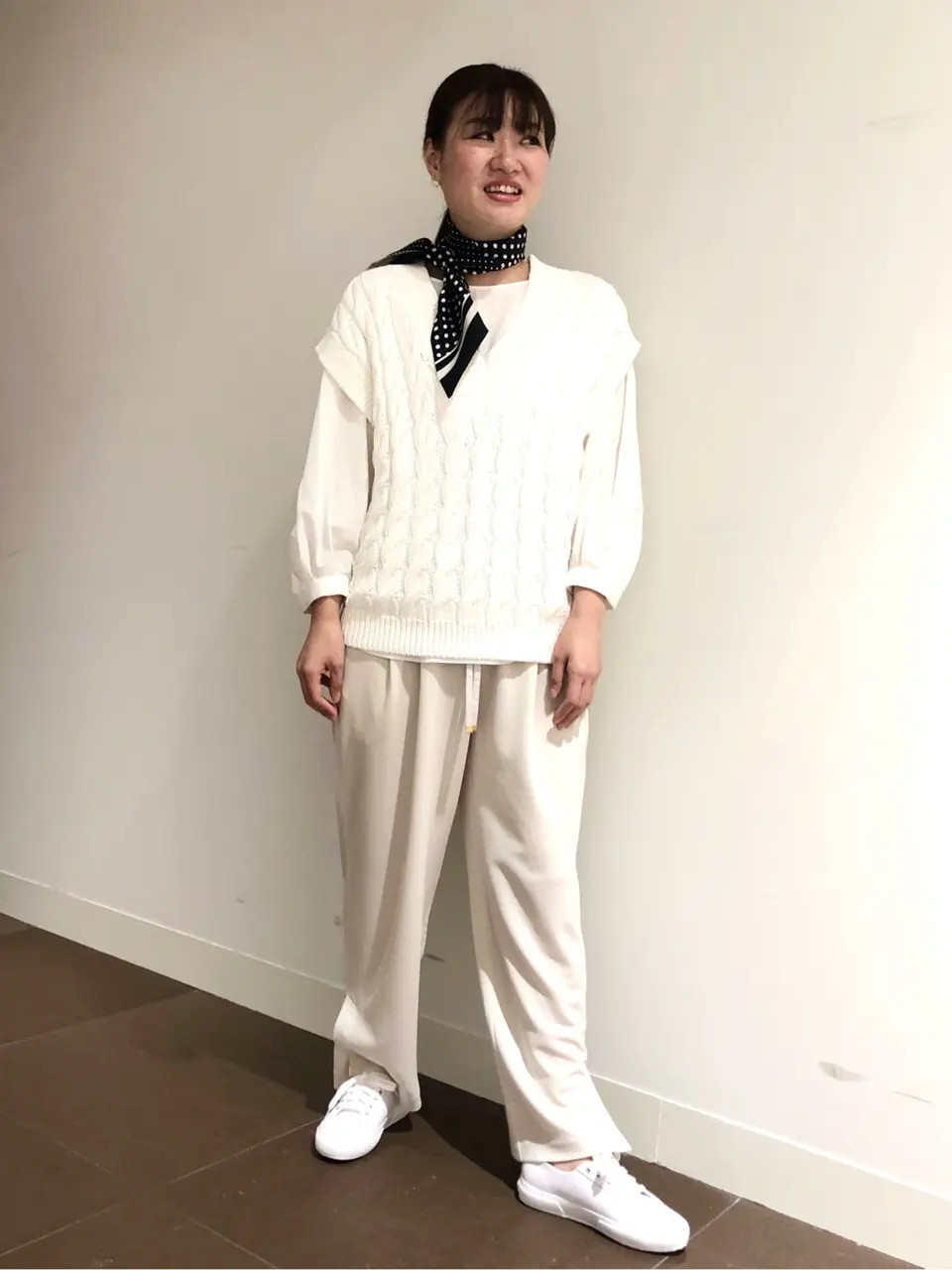 自由区 古宮 コーディネート画像