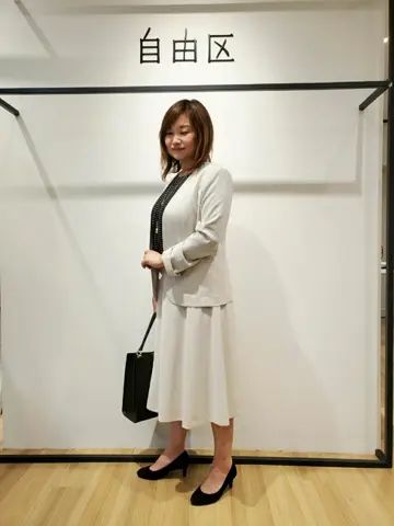 自由区 eri コーディネート画像