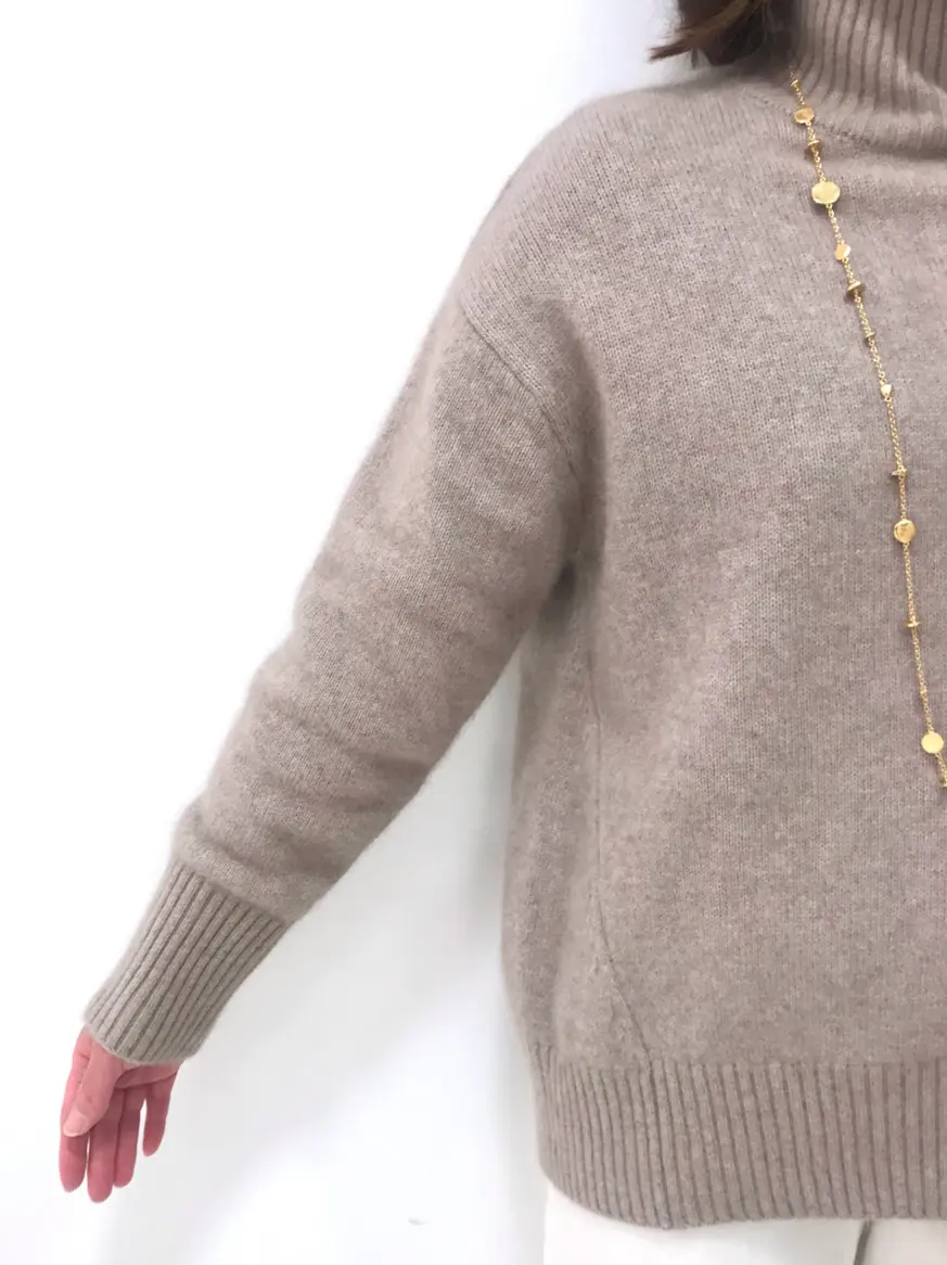 自由区 大野 コーディネート画像