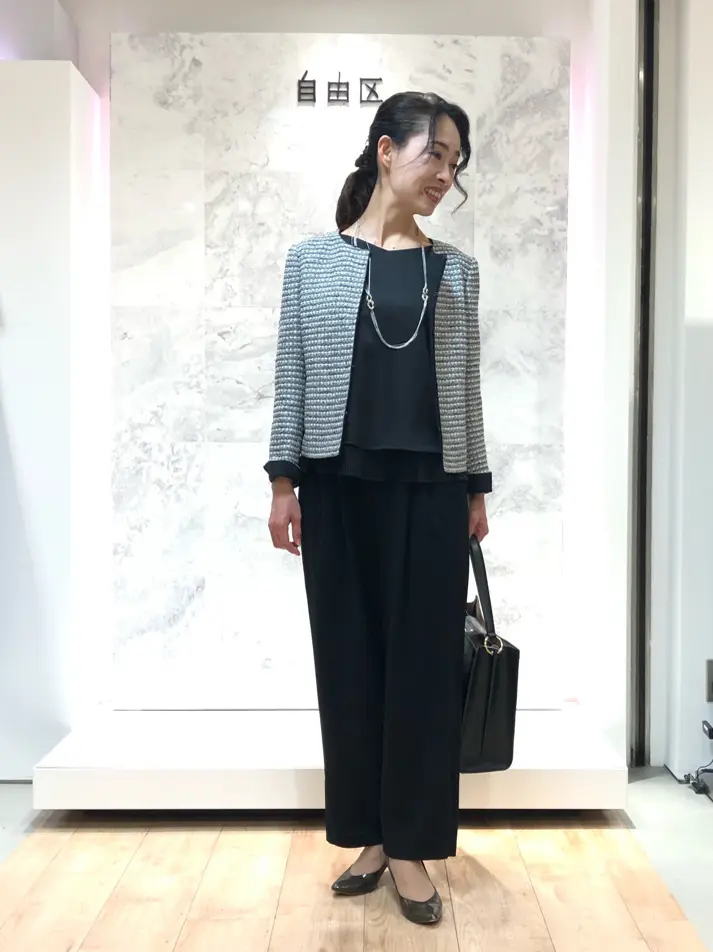 自由区 中尾 コーディネート画像