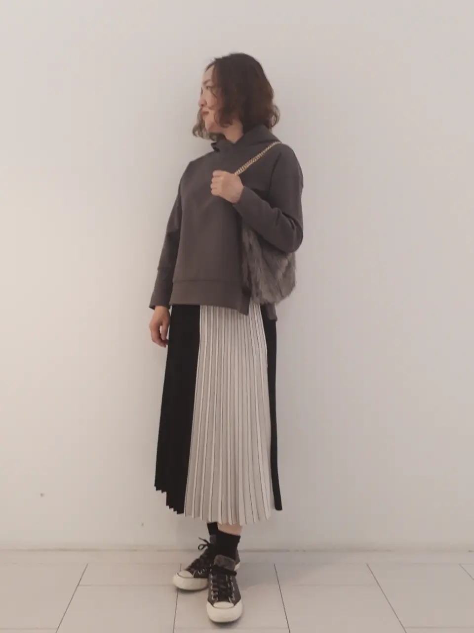  ナオミ コーディネート画像