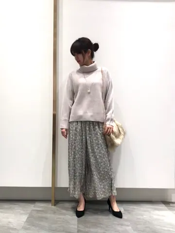 自由区 小林 コーディネート画像