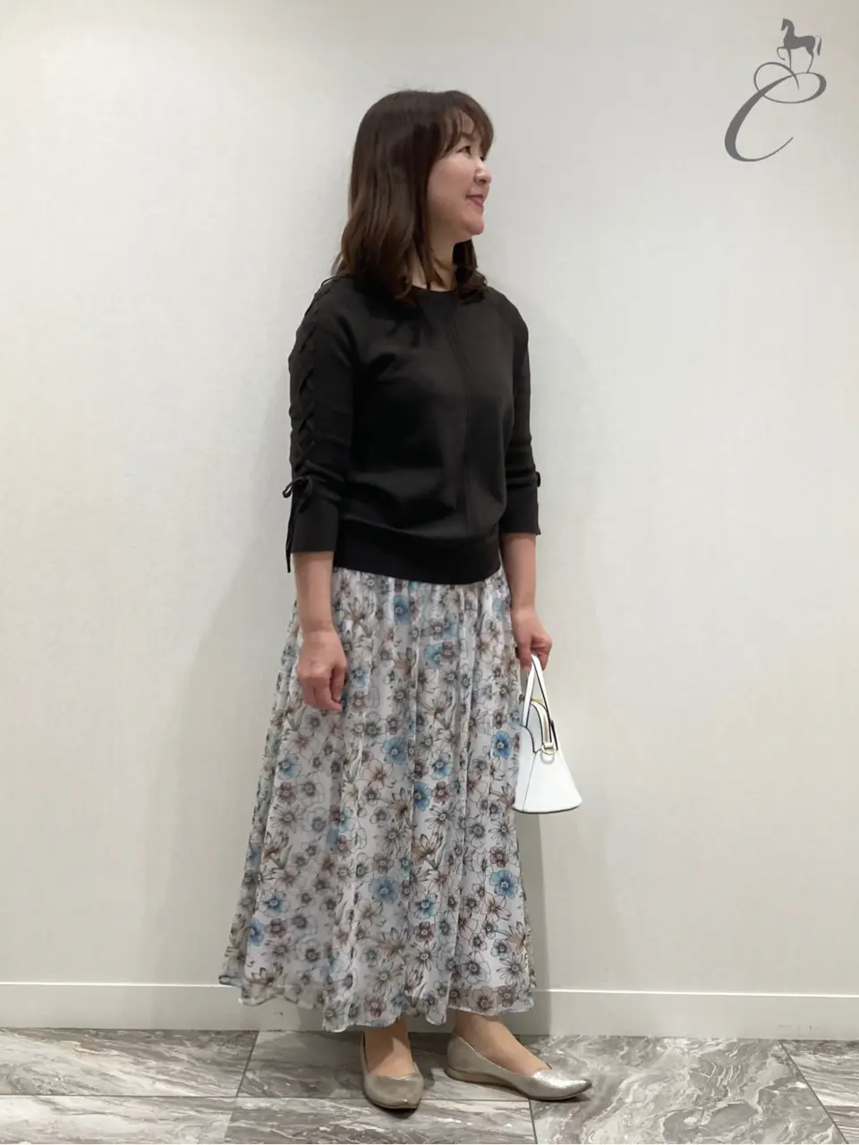  白戸 コーディネート画像