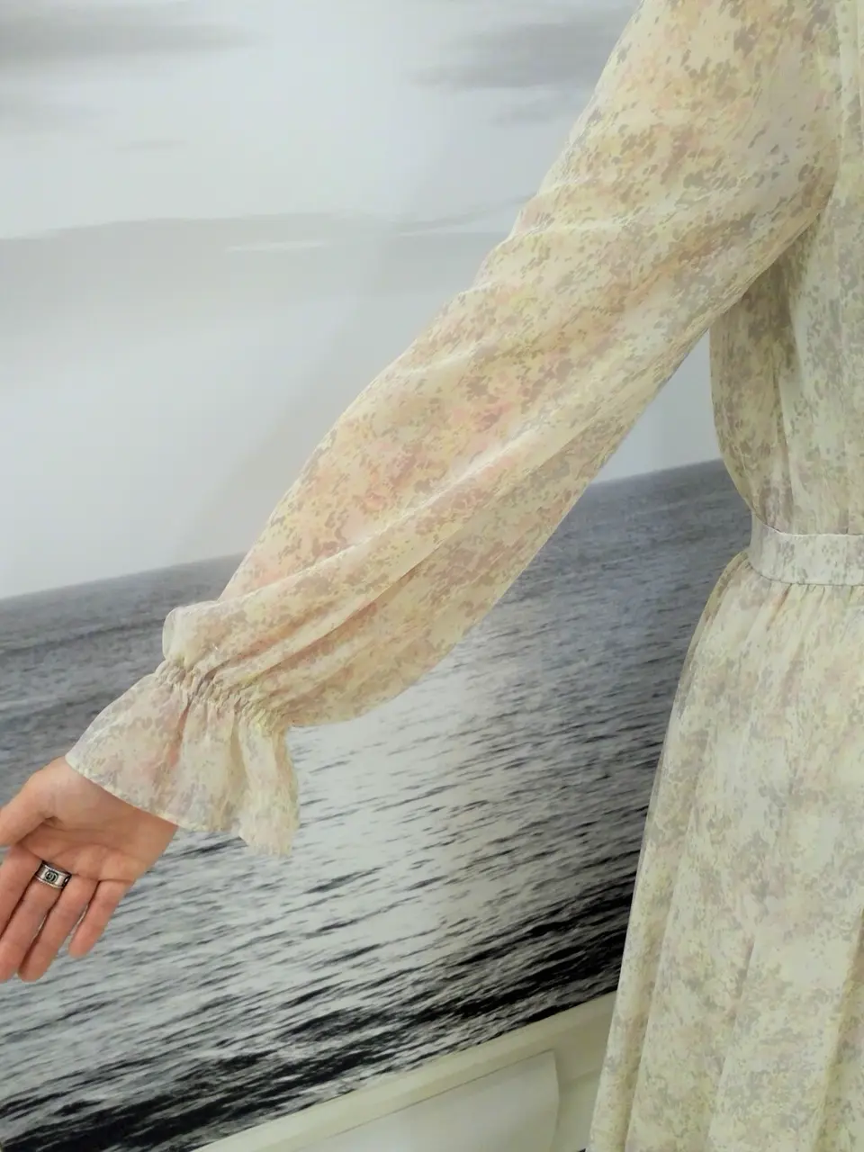 自由区 中鉢 コーディネート画像