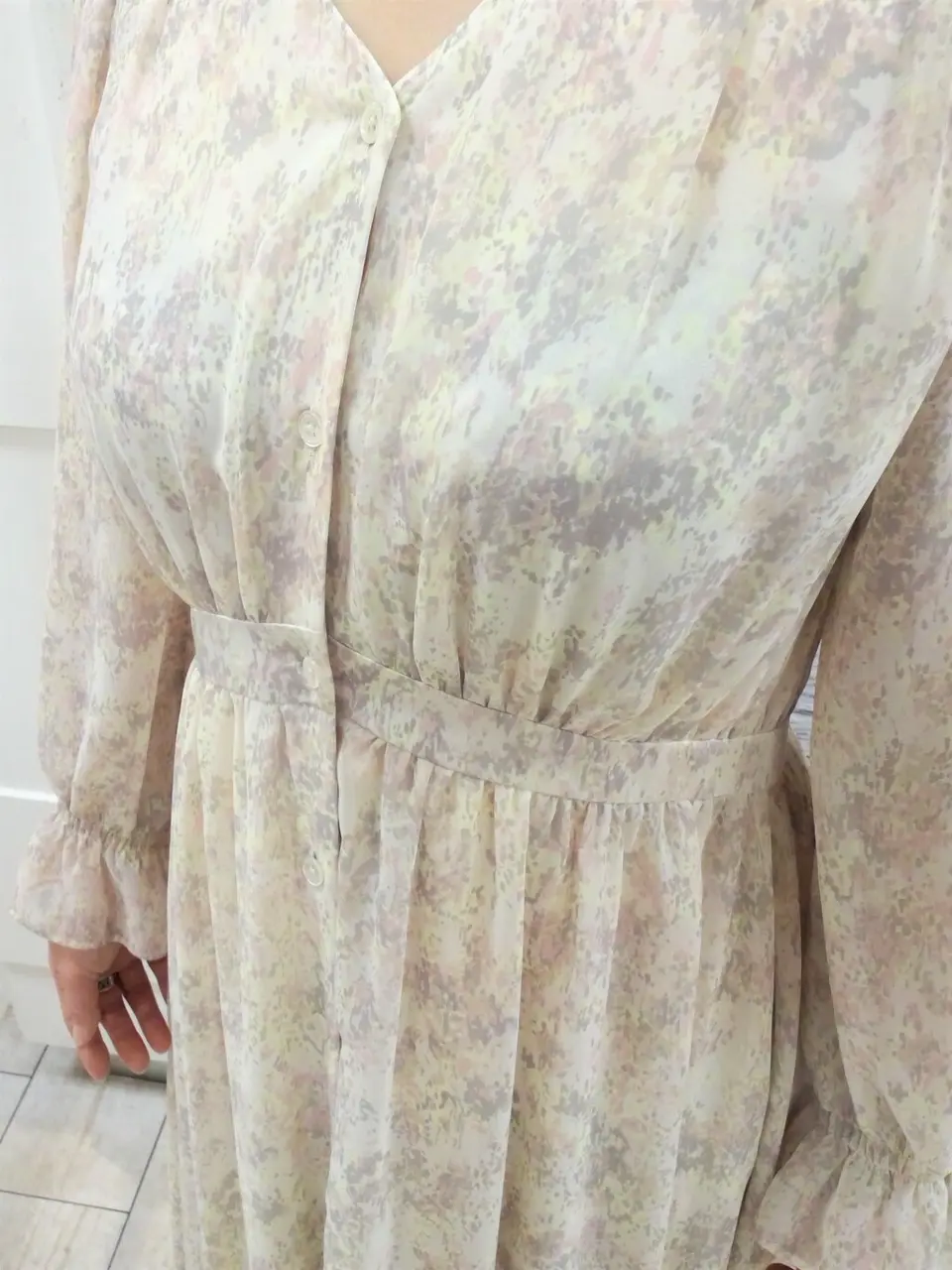 自由区 中鉢 コーディネート画像