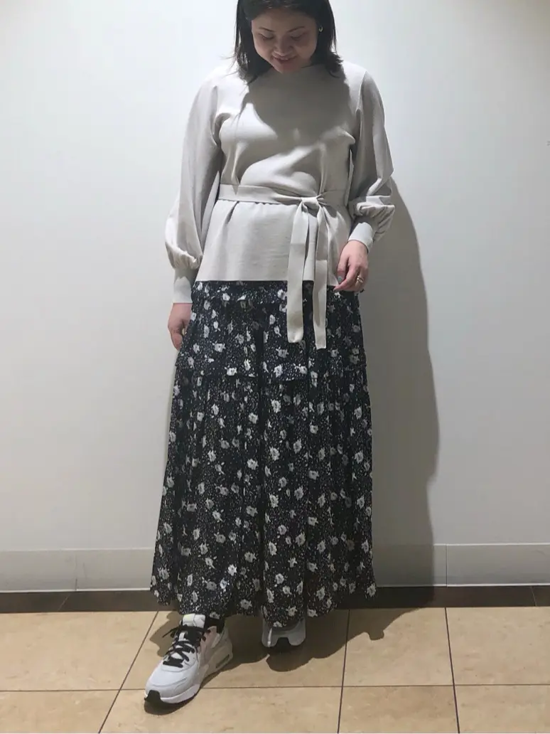 自由区 藤﨑 コーディネート画像