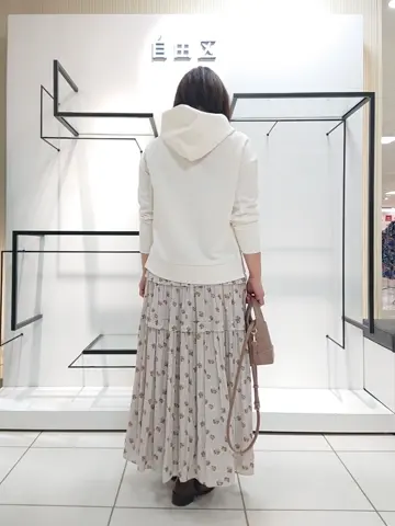 自由区 近藤 コーディネート画像