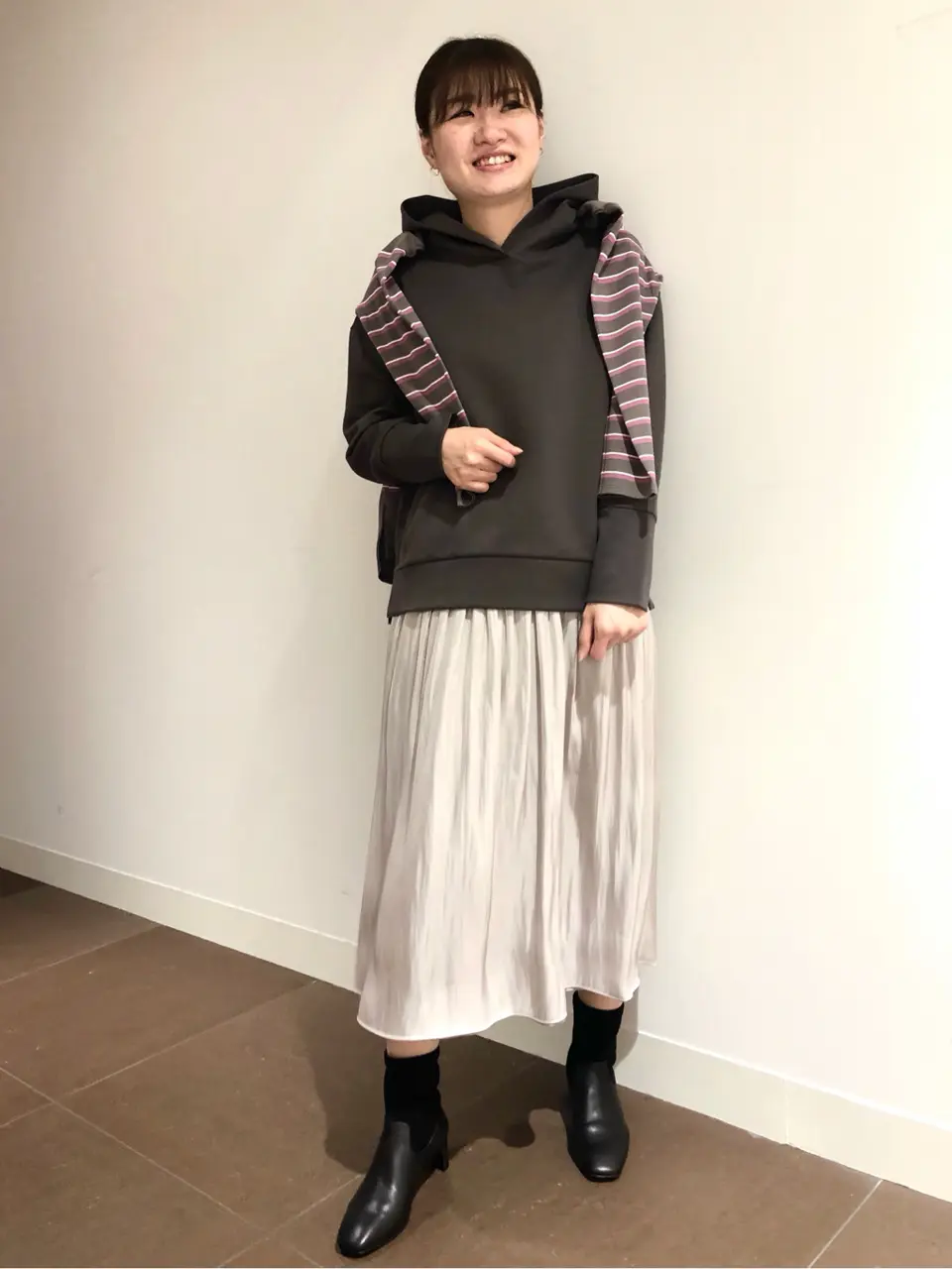 自由区 古宮 コーディネート画像