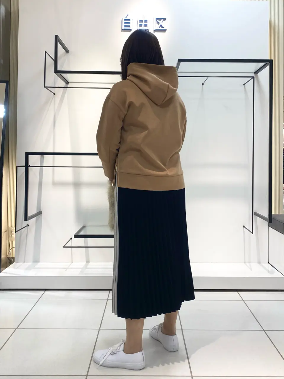 自由区 宮野 コーディネート画像