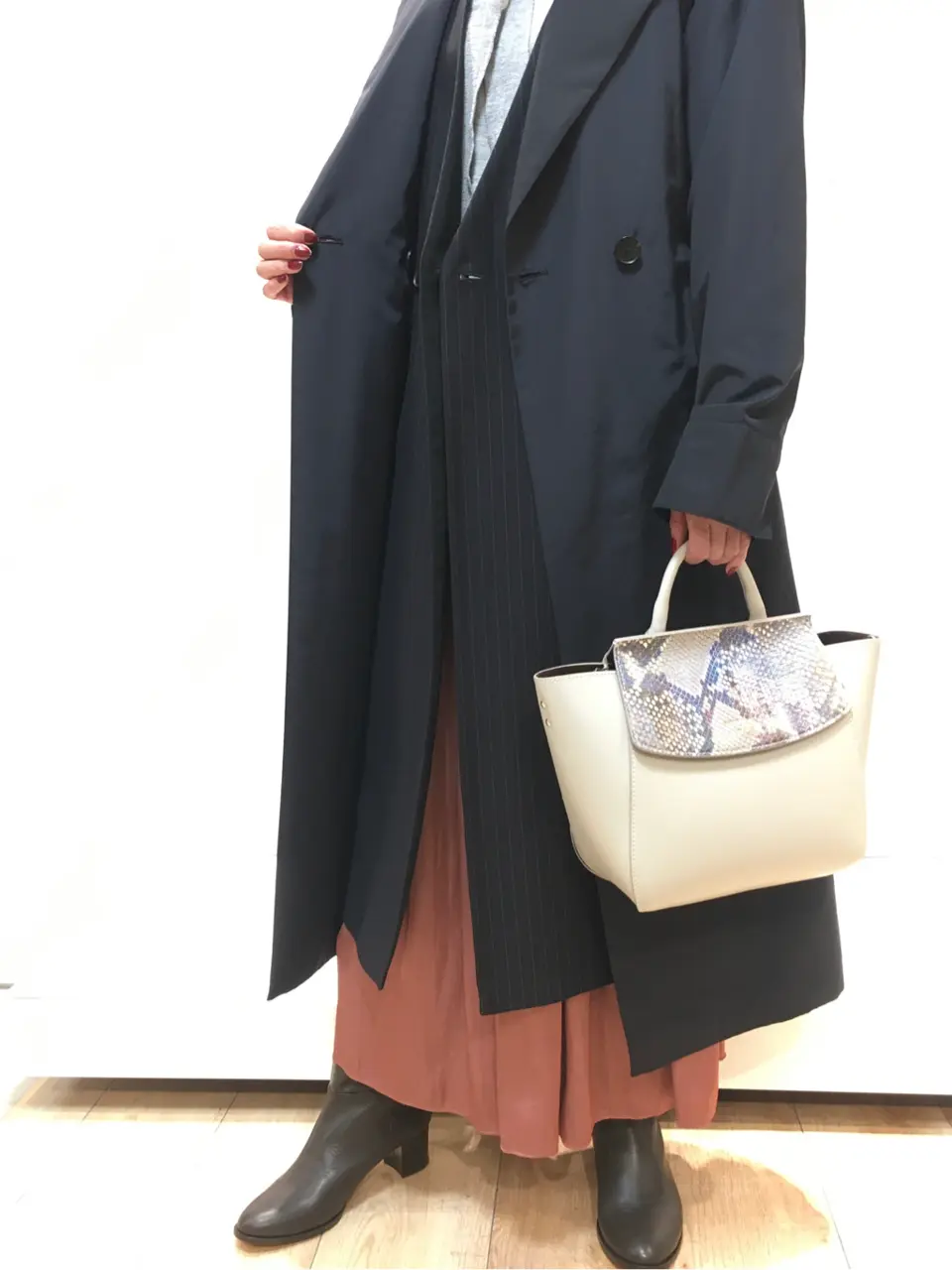 自由区 大平原 コーディネート画像