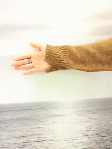 自由区 中鉢 コーディネート画像