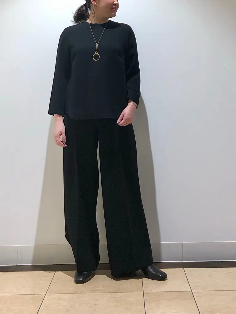 自由区 藤﨑 コーディネート画像