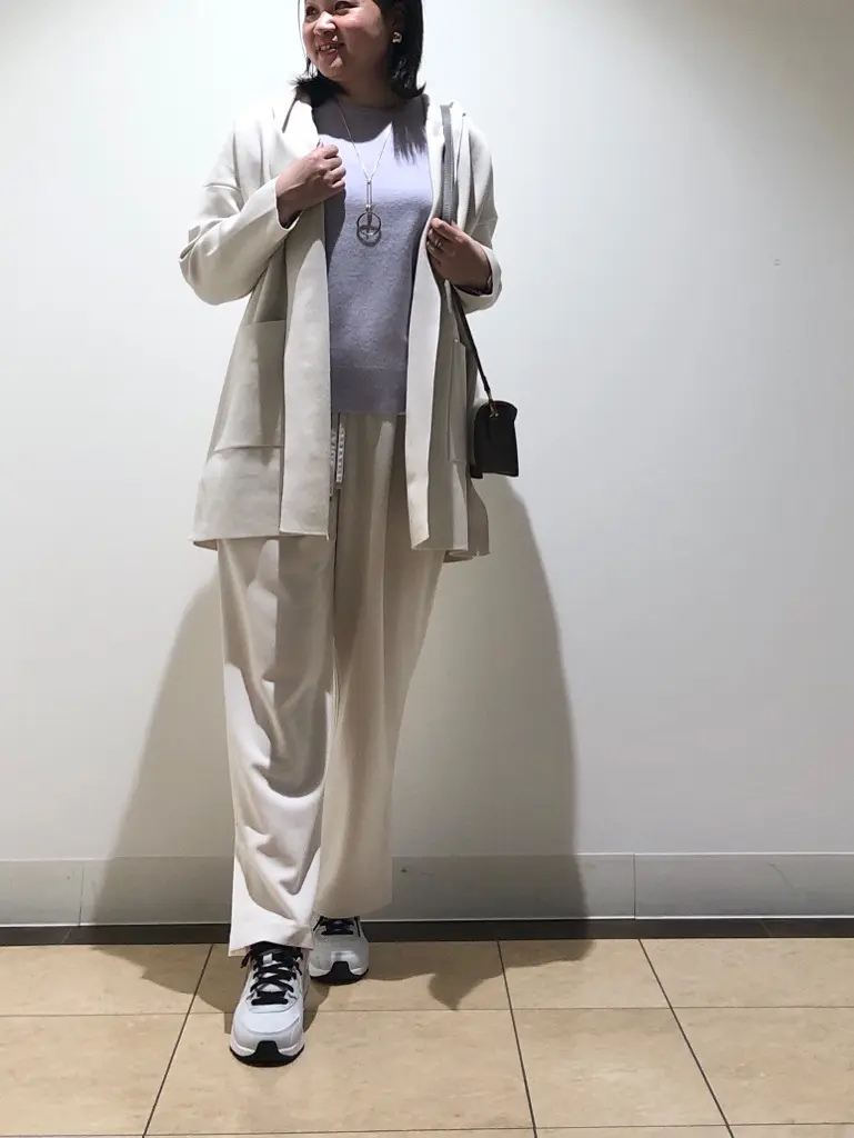 自由区 藤﨑 コーディネート画像