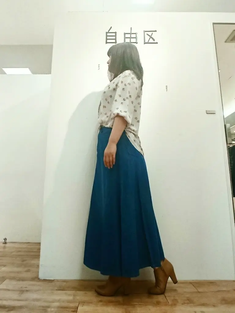 自由区 スタッフ コーディネート画像