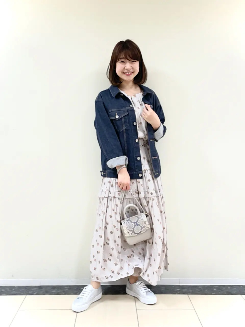 自由区 佐藤 コーディネート画像