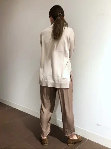 自由区 古宮 コーディネート画像