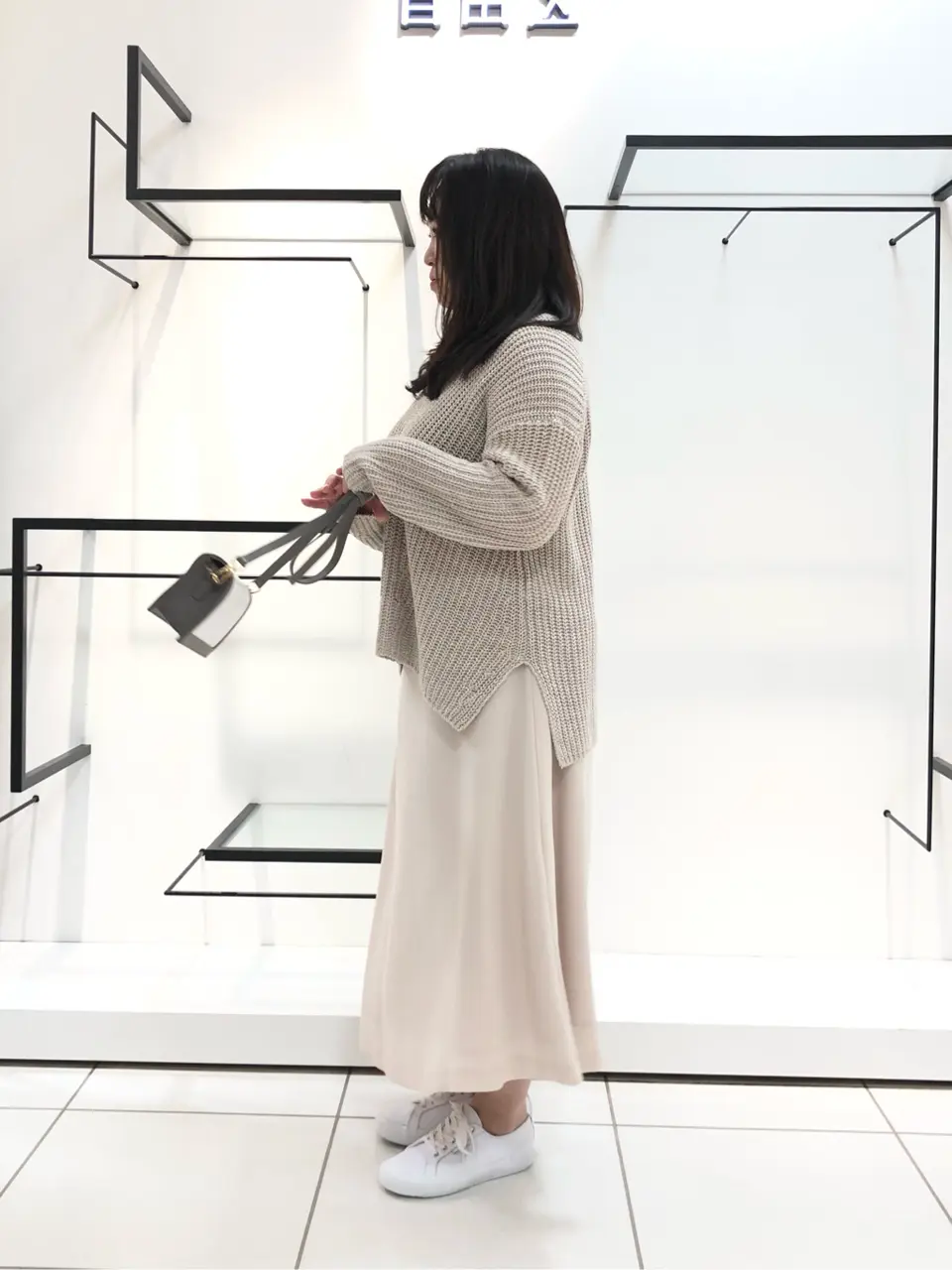 自由区 伊藤 コーディネート画像