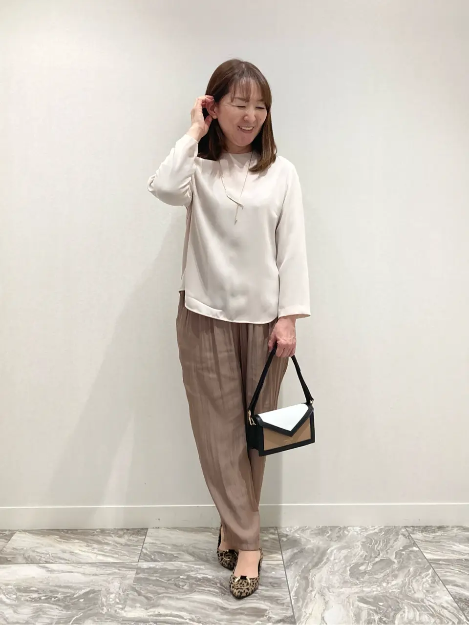  白戸 コーディネート画像