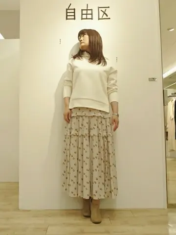 自由区 スタッフ コーディネート画像