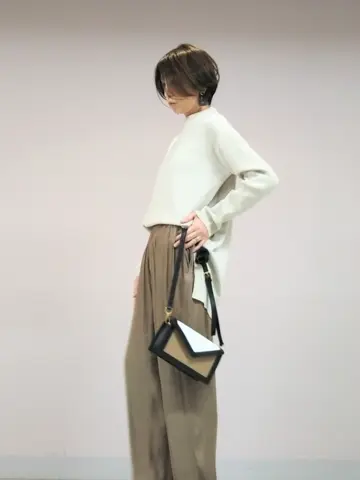 自由区 浅野 コーディネート画像