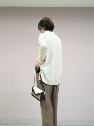 自由区 浅野 コーディネート画像