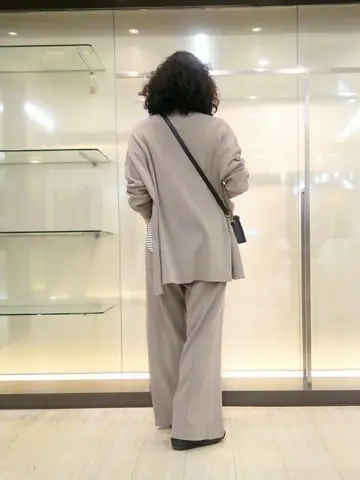 自由区 廣本 コーディネート画像