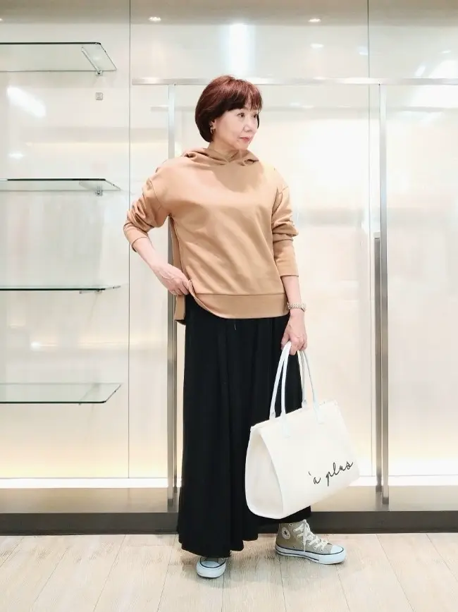 自由区 鶴田 コーディネート画像