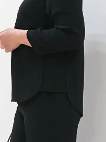 自由区 近藤 コーディネート画像