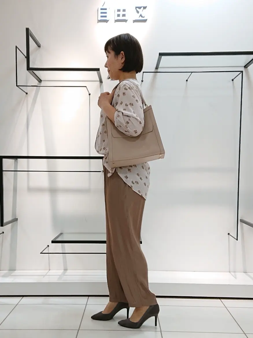 自由区 近藤 コーディネート画像