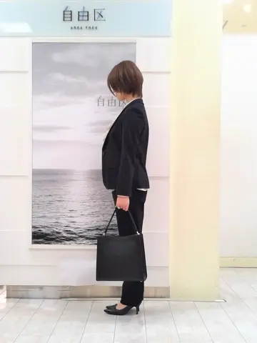 自由区 中鉢 コーディネート画像