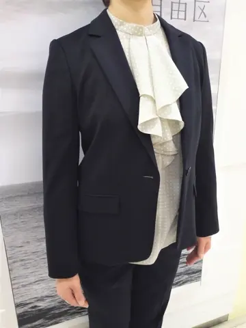 自由区 中鉢 コーディネート画像