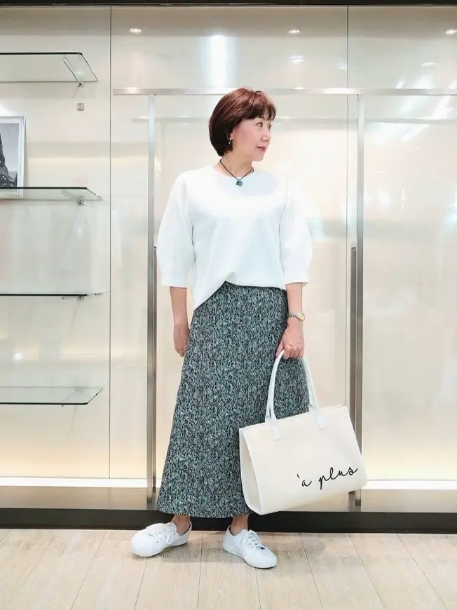 自由区 鶴田 コーディネート画像