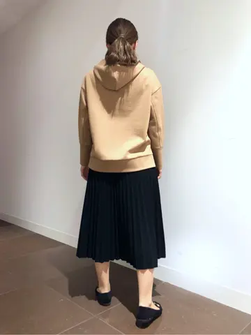 自由区 古宮 コーディネート画像