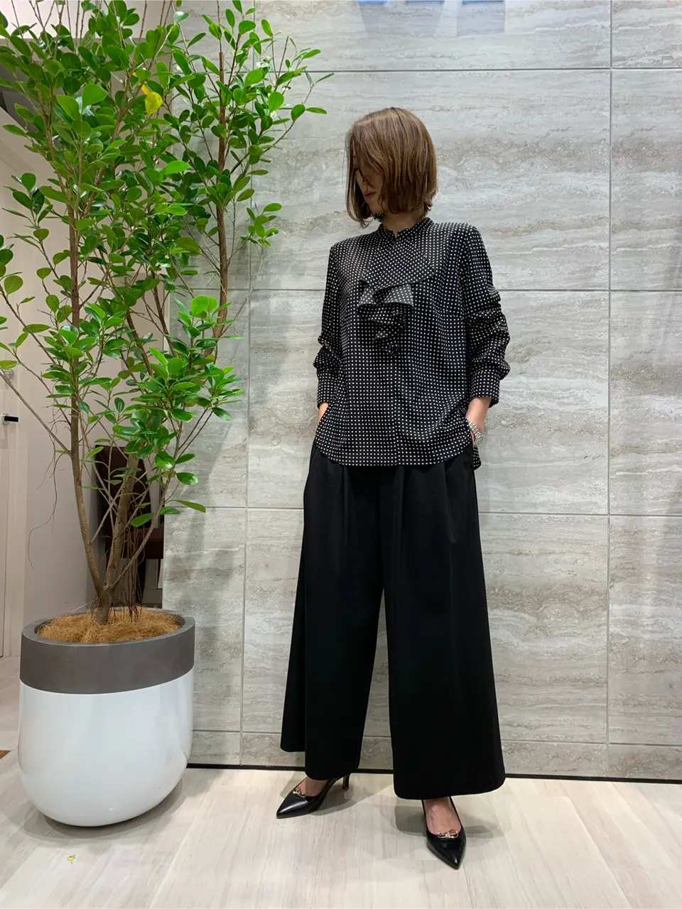 自由区 Ishii コーディネート画像