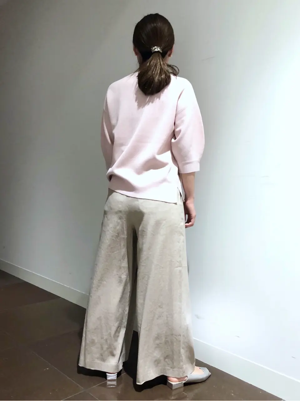 自由区 古宮 コーディネート画像