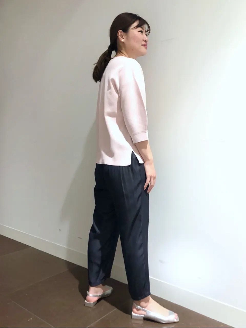 自由区 古宮 コーディネート画像