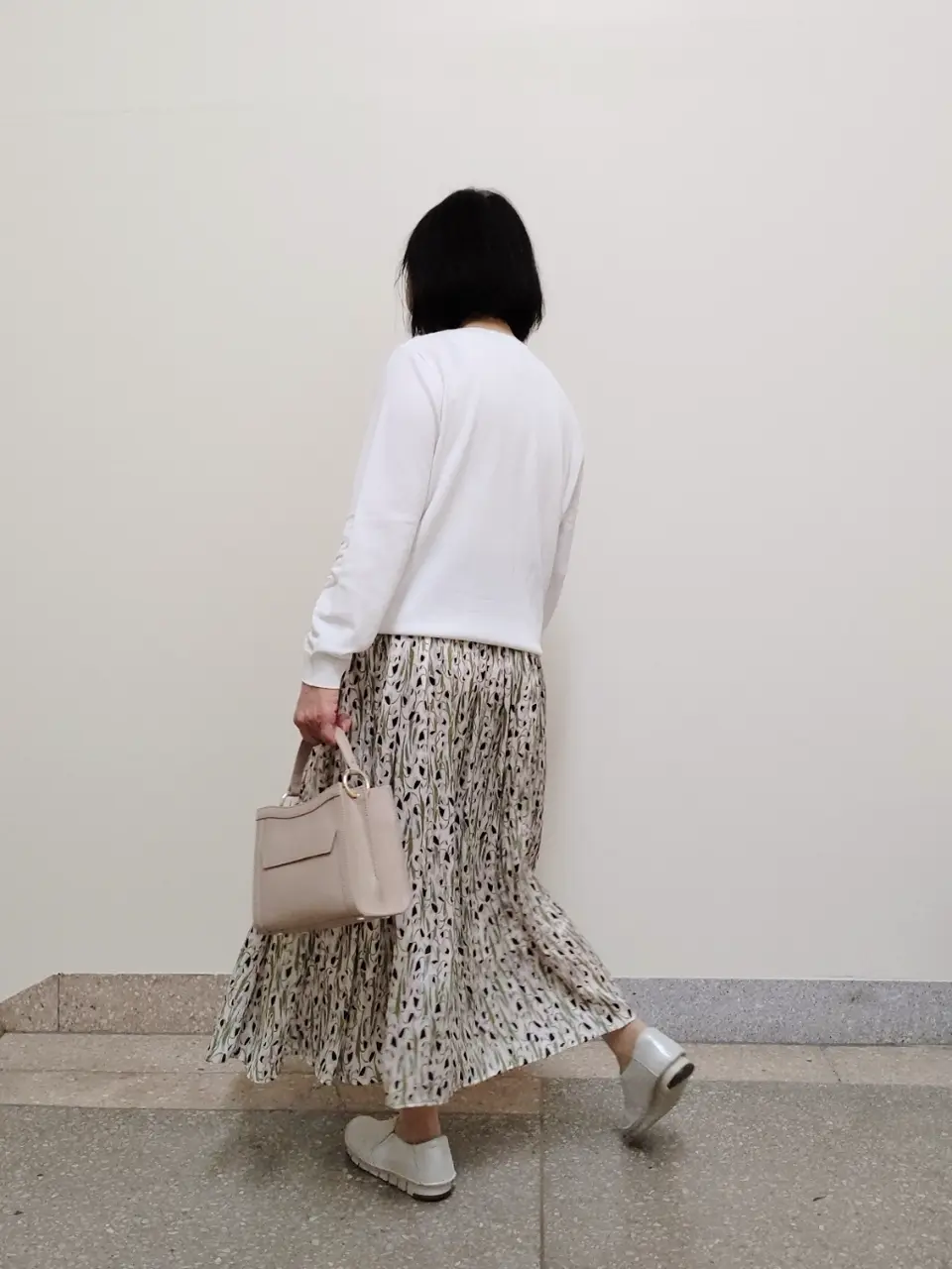 自由区 井上 コーディネート画像