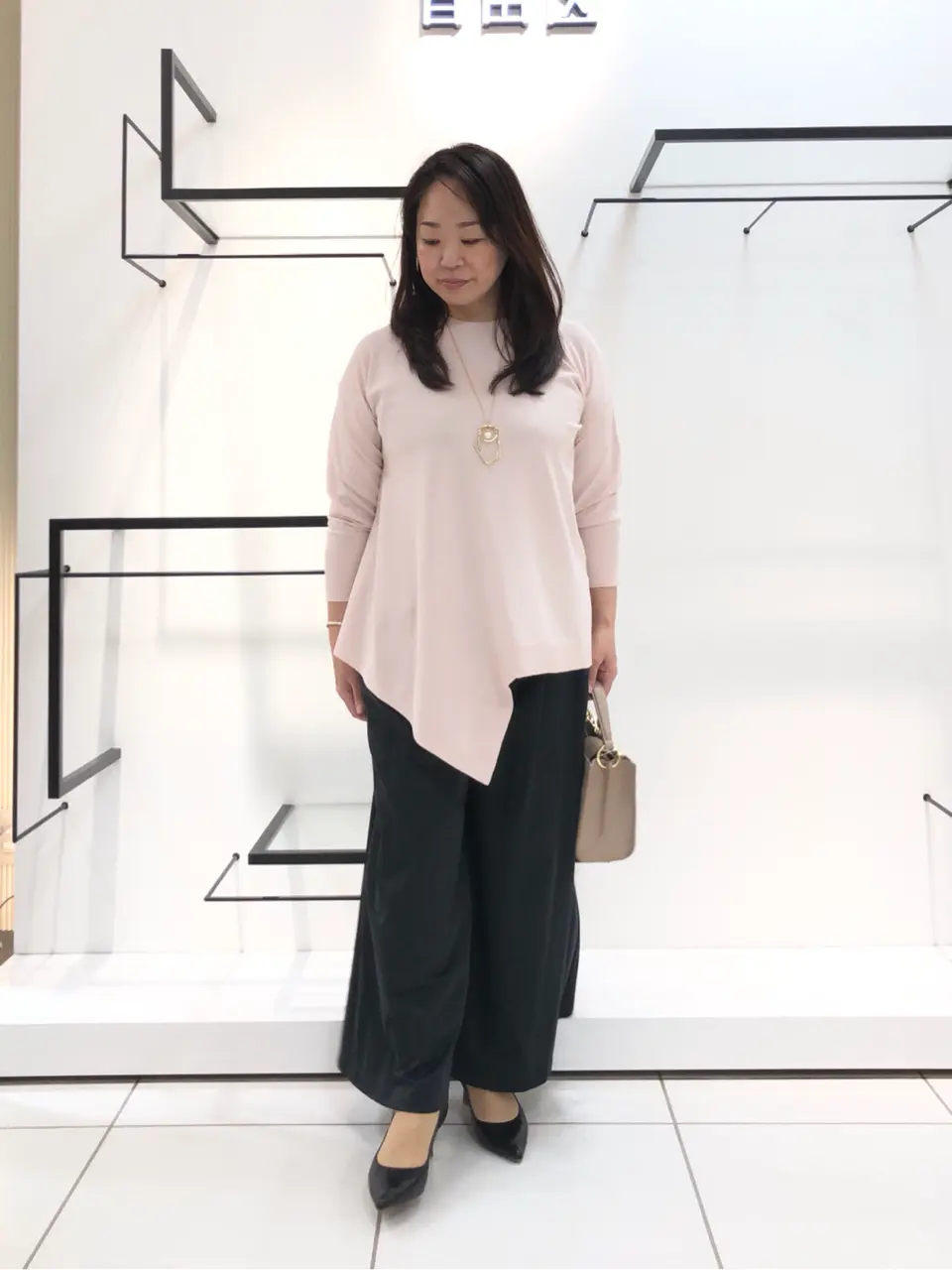 自由区 伊藤 コーディネート画像